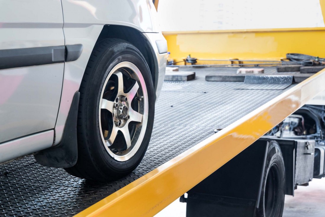 Quick Cash and Free Car Towing by A & D Auto Parts & Repair in Toledo, OH